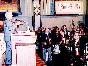 社会福祉法人全国社会福祉協議会 斎藤会長のご発声で、乾杯！！