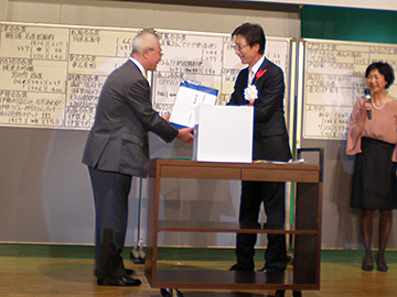 恒例となりました福引大会